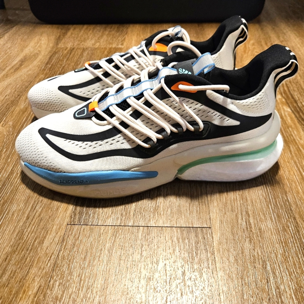 Adidas Alpha Boost V1 HP6613